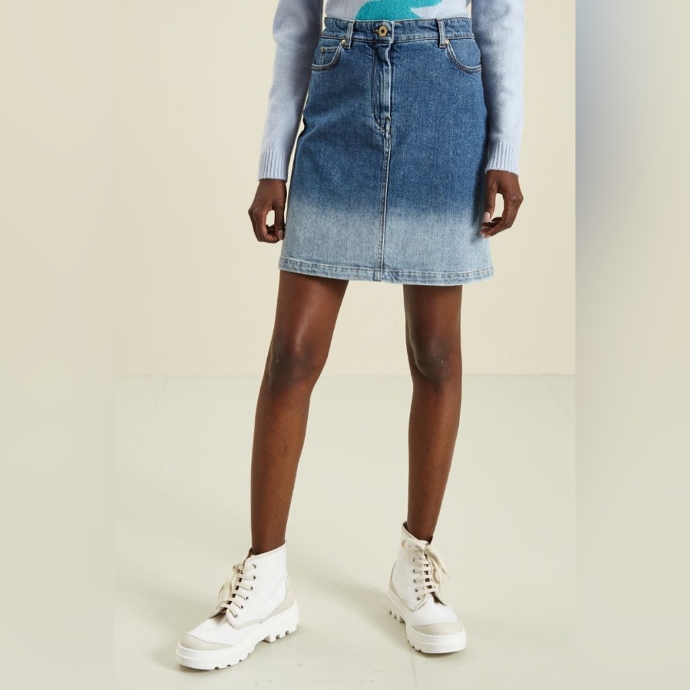 Weekend MaxMara Short Straight line Denim Skirt Sz:MediumUS4/6 Spring/Summer